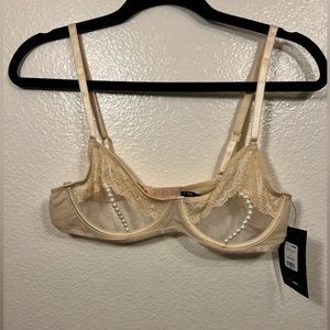 Fashion Nova NWT Hold Me Down Lace Bra
